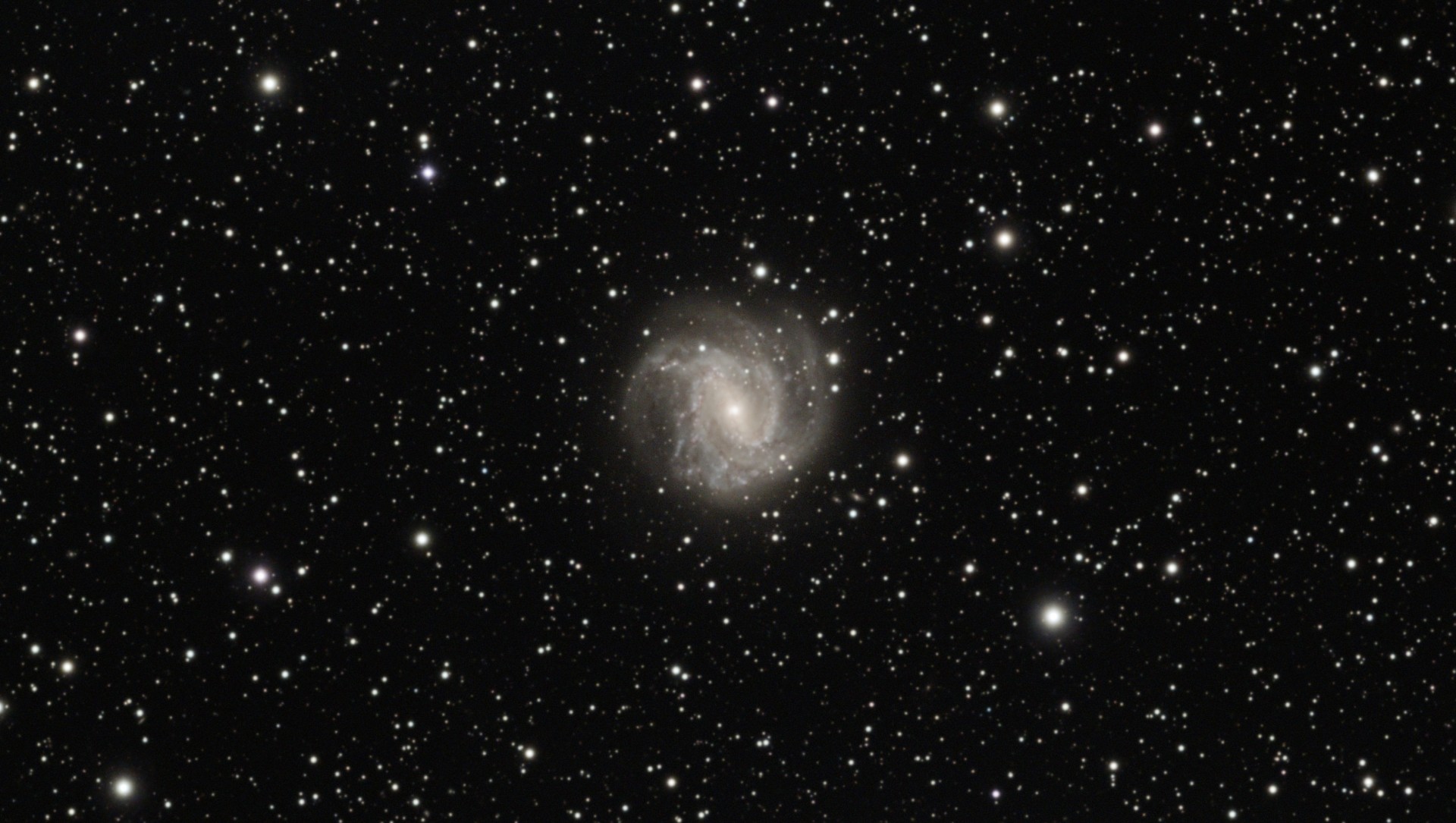 HYD_M83_2026-07-13_Southern Pinwheel_71F_UCPro_125x60sec_2026-07-13